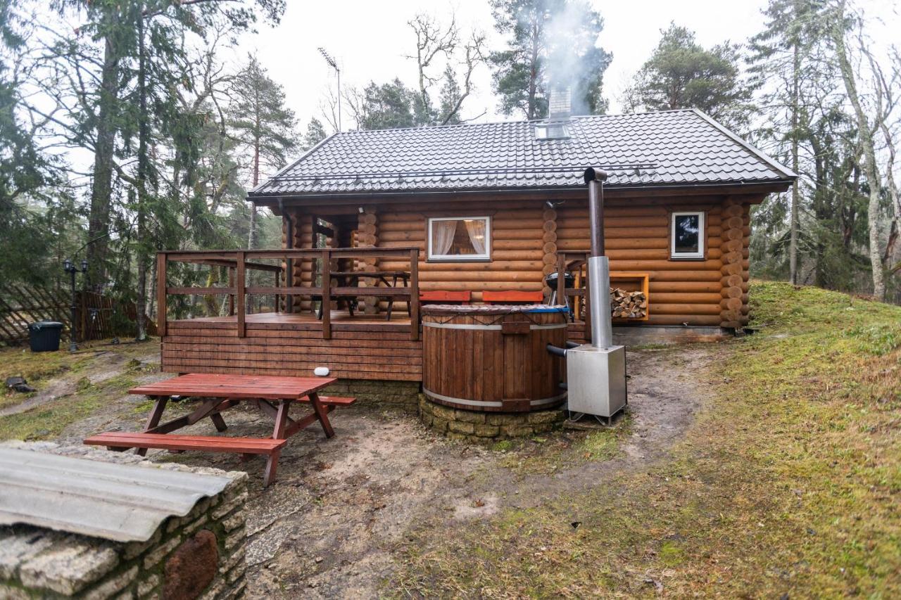 Valkla Puhkekeskuse Saunamaja Lodge Kuusalu